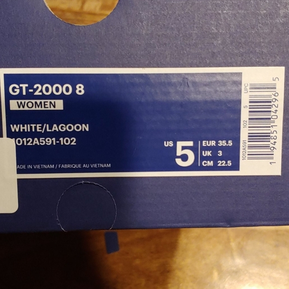 NIB Asics GT-2000 8 - Picture 7 of 7